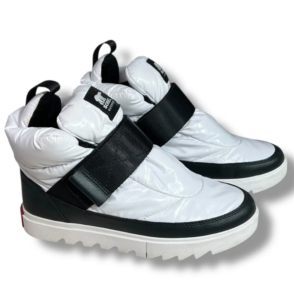 Sorel Joan of Arctic Next Lite Strap Puffy Boots White Black Women's 7